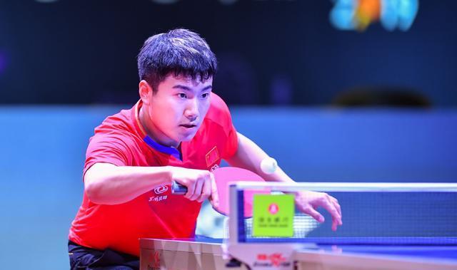 更像介于8